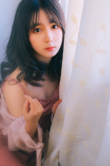 小鬼当街